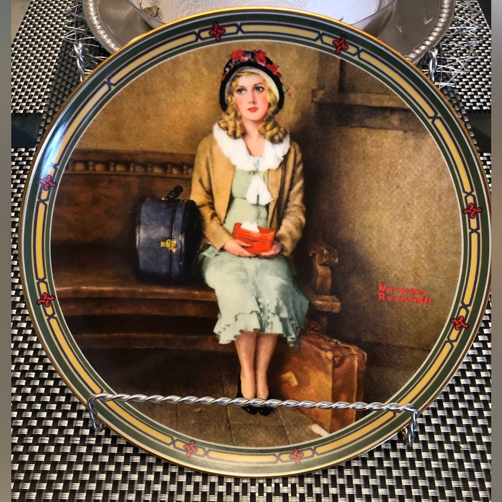 A Young Girl’s Dream Collectors Plate by Norman Rockwell - Picture 3 of 3